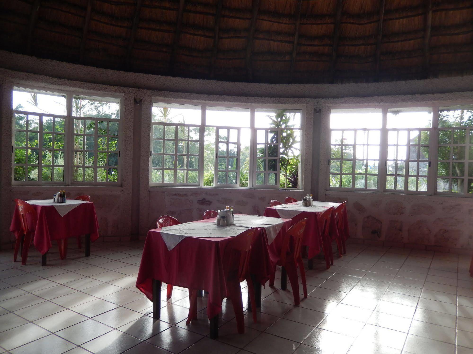 Hotel Mirador Maya Calakmul スプヒル エクステリア 写真